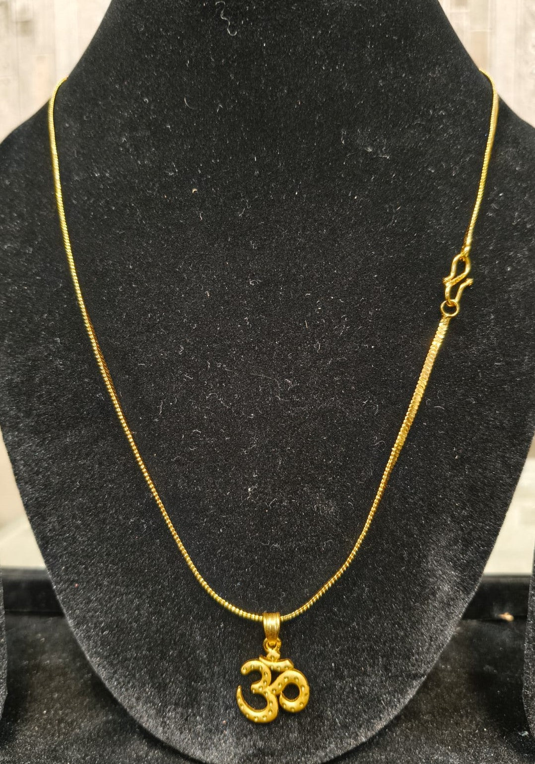 18K Gold Coated Pendant Necklace – Anti-Tarnish Finish