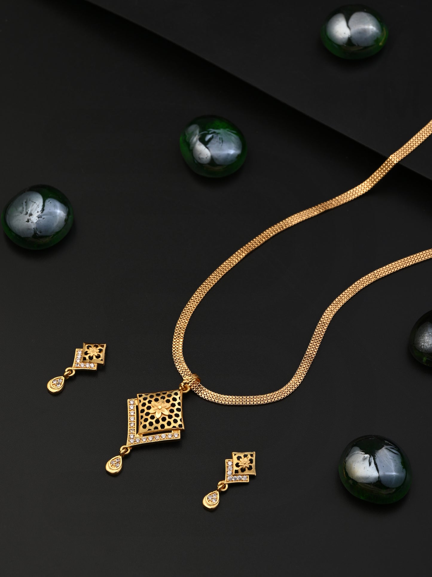 One-Gram Gold Chain Pendant Set with Tops