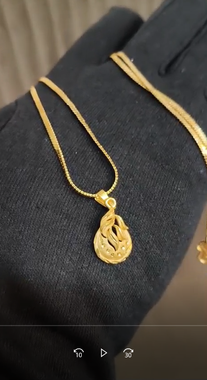 18K Gold Coated Pendant Necklace – Stylish Ethnic Design