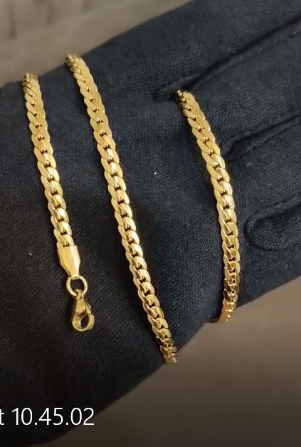 Stylish Anti-Tarnish 18K Gold Coated Steel Chain for Men & Women